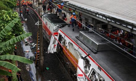 Polisi Periksa Masinis Terkait Tabrakan KRL vs KA Argo Bromo