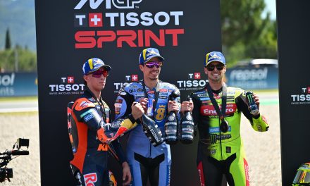 Marquez Menggila Di Catalunya: Juara Sprint Race Duel Sengit!