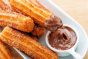 Churros Spanyol Dengan Saus Cokelat Pedas Hits Di Eropa