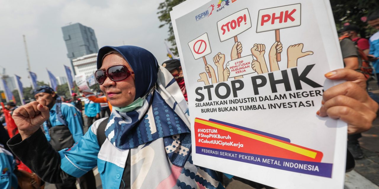 Aturan Baru Outsourcing Di Uji Di Tengah Bayang-Bayang PHK