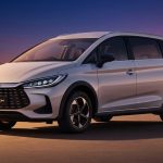 BYD M6 DM Mengaspal Di Indonesia, Plug-in Hybrid Super Irit