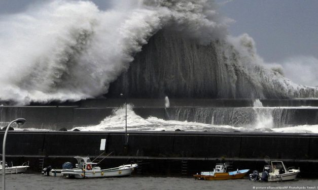 Topan Jangmi Mengancam, Jepang Peringatkan Hujan Ekstrem