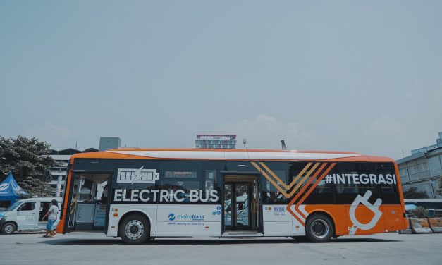 Bus Listrik Transjakarta Tekan Emisi Karbon Di Ibu Kota