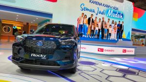 Daihatsu Rocky e-Smart Hybrid Unjuk Gigi Di Kota Batam