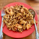 Mengenal Mie Tarempa, Berbumbu Rempah Dan Suwiran Tongkol