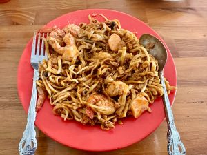 Mengenal Mie Tarempa, Berbumbu Rempah Dan Suwiran Tongkol