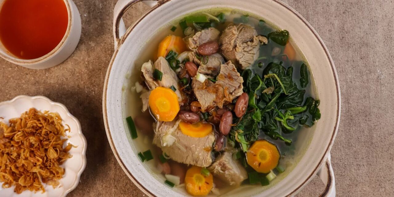 Kesegaran Sup Senerek Dengan Kaldu Daging Sapi Gurih
