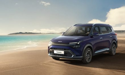 Kia Carens Turbo DCT Dapatkan Layar Sentuh 10,25 Inci Terbaru